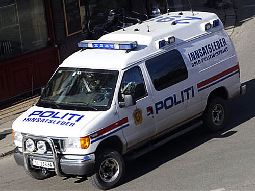 NORSK POLITIBIL | NORWEGISCHEN POLIZEIFAHRZEUGE| NORWEGIAN POLICE CAR| Foto: Verdens Gang